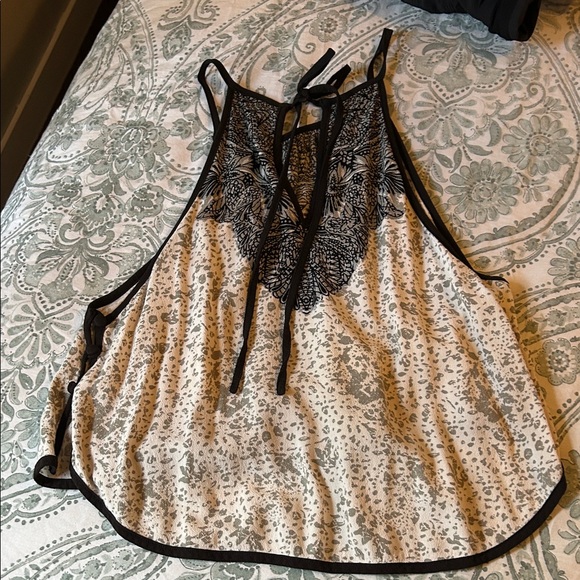 Free People Black and Cream Blouse - Picture 2 of 2